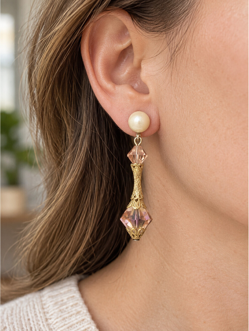 Vintage MCM Pink Faceted Glass Faux Pearl Filigree Dangle Clip On Earrings